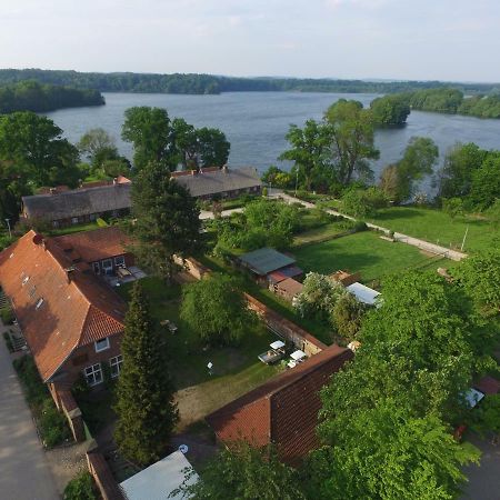 4 Sterne Wohnen "Zum Alten Forsthof" Am Schlosspark, App 1 "Smuck Und Groot" Еутин Екстериор снимка
